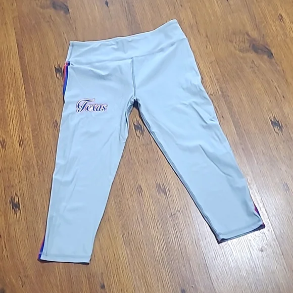 Texas Rangers crop Large - Picture 1 of 2